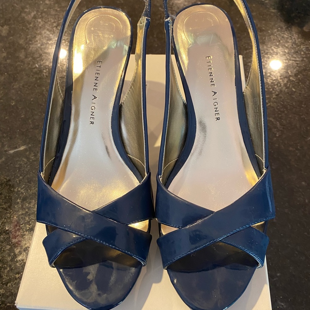 Etienne Aigner Navy Heels, size 9